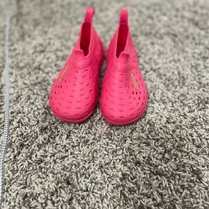Speedo water shoes 7/8 toddler